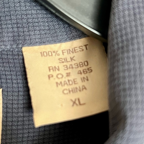 Luau 100% Silk Button-Down Shirt XL – Blue Textured Short Sleeve - Picture 3 of 5